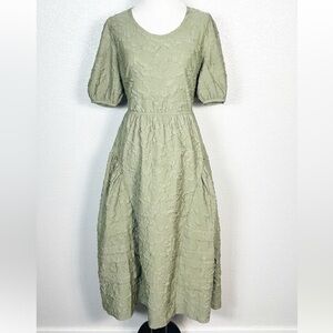 Moon River Olive Textured Midi Dress